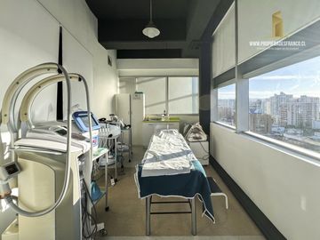 VENTA DERECHO LLAVES CENTRO ESTETICA Y MEDICO 15 NORTE