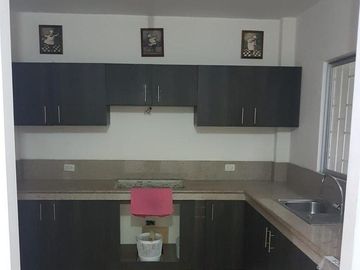 Casa en Venta en Mucho lote 1  SolG