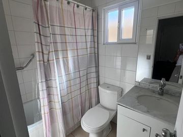 Casa en Venta en Salvador Silva - Miraflores - Bilbao