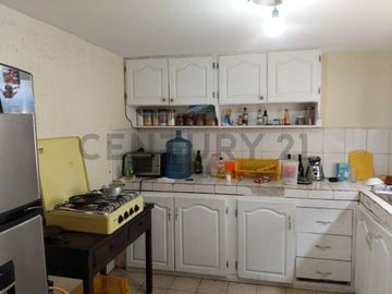 Casa independiente en Venta de 441 M2 sector San Antonio