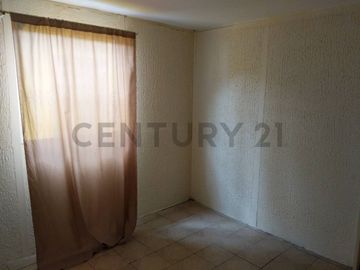 Casa independiente en Venta de 441 M2 sector San Antonio