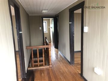 Local Comercial en Venta en Amplia casa sector 22 de Mayo