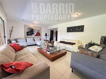 Casa en Venta en Chamisero / Chicureo