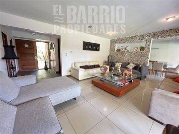 Casa en Venta en Chamisero / Chicureo