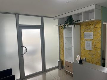 Oficina en Venta en Avda Juan Cisternas 2283