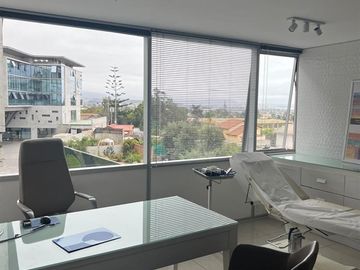 Oficina en Venta en Avda Juan Cisternas 2283