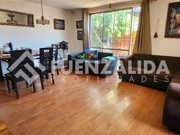 Casa en Venta en Escuela Agrícola, Marathon