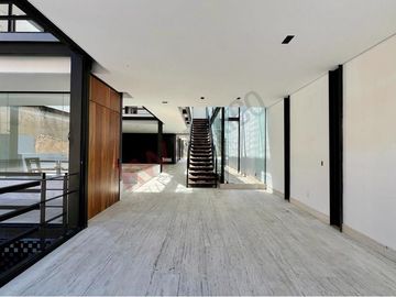 Estrena espectacular residencia en Real de Acueducto, Bosque Real.