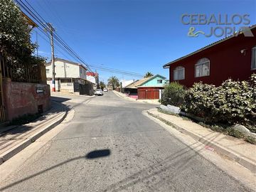 Casa en Venta en Los Cerezos,Villa Alemana, Norte