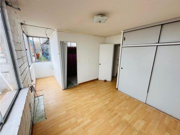 SE VENDE CASA AMPLIA DE TRES PISO - SECTOR SUR DE IQUIQUE