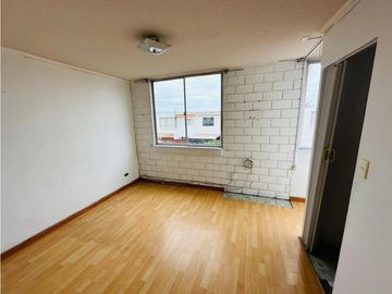 SE VENDE CASA AMPLIA DE TRES PISO - SECTOR SUR DE IQUIQUE