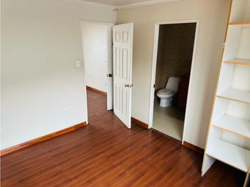 SE VENDE CASA AMPLIA DE TRES PISO - SECTOR SUR DE IQUIQUE