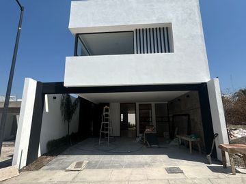 PREVENTA DE CASA EN XILOTZINGO A 8 MINUTOS DE CU BUAP 3 RECAMARAS, PUEBLA