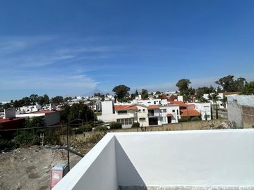 PREVENTA DE CASA EN XILOTZINGO A 8 MINUTOS DE CU BUAP 3 RECAMARAS, PUEBLA