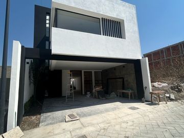 PREVENTA DE CASA EN XILOTZINGO A 8 MINUTOS DE CU BUAP 3 RECAMARAS, PUEBLA