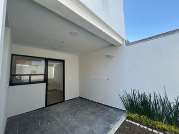 PREVENTA DE CASA EN XILOTZINGO A 8 MINUTOS DE CU BUAP 3 RECAMARAS, PUEBLA