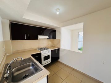 Casa en condominio en venta en San Pedro Totoltepec
