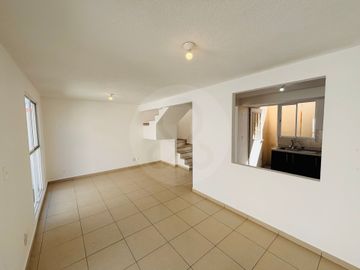 Casa en condominio en venta en San Pedro Totoltepec