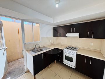 Casa en condominio en venta en San Pedro Totoltepec