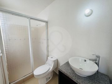 Casa en condominio en venta en San Pedro Totoltepec