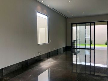 CASA EN VENTA EN SAN PEDRO GARZA GARCÍA