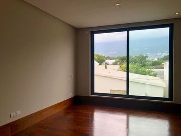 CASA EN VENTA EN SAN PEDRO GARZA GARCÍA