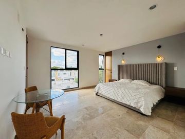 EN VENTA CASA TIPO TOWNHOUSE EN ZONA NORTE MÉRIDA I PRIVADA CELESTA CHOLUL