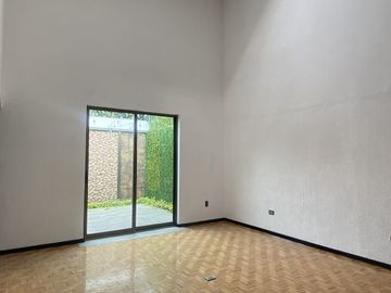 Venta casa remodelada en Estrella del Sur, Angelópolis
