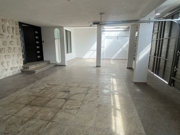 Venta casa remodelada en Estrella del Sur, Angelópolis