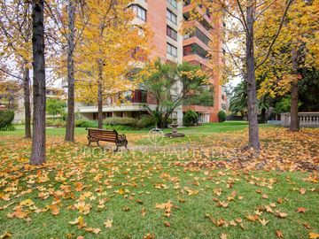Departamento en zona residencial cercano a Escuela El Vergel y Colegio San Ignacio.