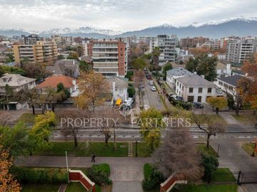 Departamento en zona residencial cercano a Escuela El Vergel y Colegio San Ignacio.