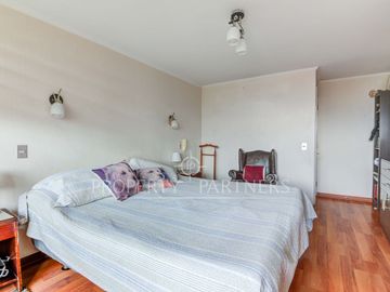Departamento en zona residencial cercano a Escuela El Vergel y Colegio San Ignacio.