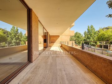 Para tu espacio perfecto en Vitacura - Edificio Praga