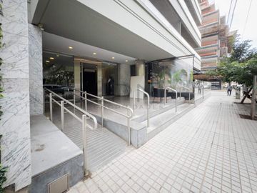 Gran Monoambiente Divisible en Belgrano, con SUM y GYM!