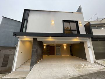 Venta de Zona en Zona Residencial, Ubicación Privilegiada, Xalapa