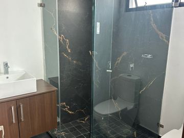 CASA EN VENTA, COTO LARISSA SOLARES