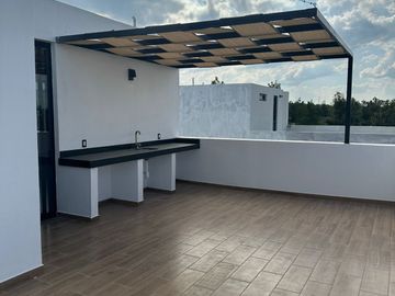 CASA EN VENTA, COTO LARISSA SOLARES