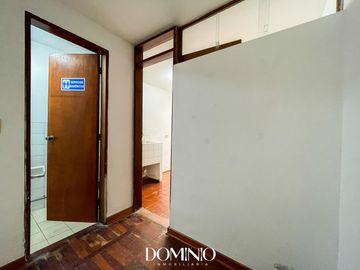 VENTA DEPARTAMENTO EN PRIMER PISO - 2 DORMITORIOS - SURCO