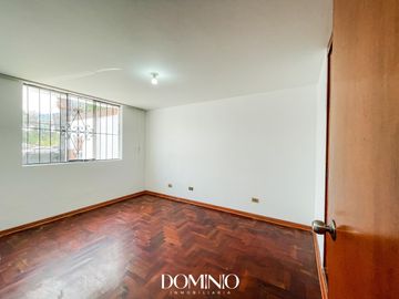 VENTA DEPARTAMENTO EN PRIMER PISO - 2 DORMITORIOS - SURCO