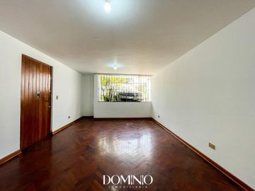 VENTA DEPARTAMENTO EN PRIMER PISO - 2 DORMITORIOS - SURCO