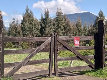 Hermosa Parcela con 2 casas