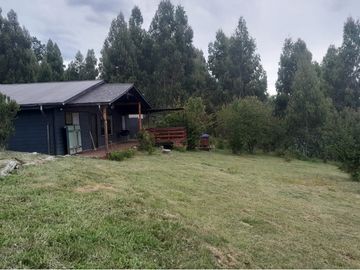 Hermosa Parcela con 2 casas