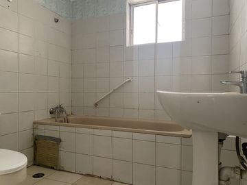 Venta de casa familiar, espacios amplios y cercanía a la playa