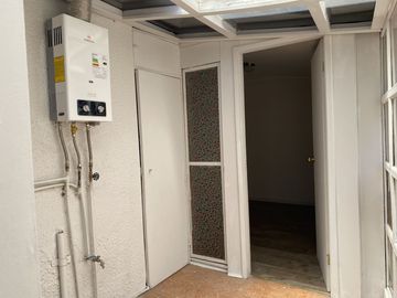 Venta de casa familiar, espacios amplios y cercanía a la playa