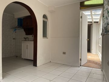 Venta de casa familiar, espacios amplios y cercanía a la playa