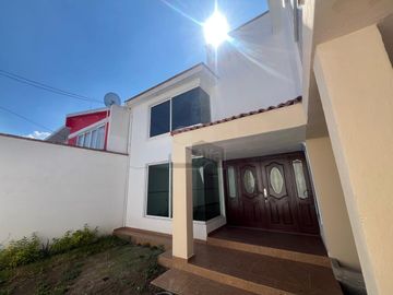 Casa sola en venta en La Trinidad, Texcoco, México