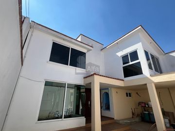 Casa sola en venta en La Trinidad, Texcoco, México