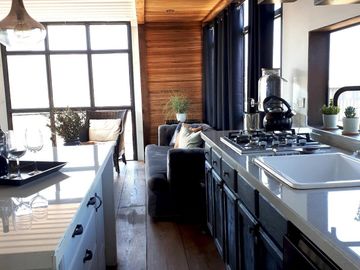 2500 m2  con 2 CABAÑAS EN VALLE DE GUADALUPE