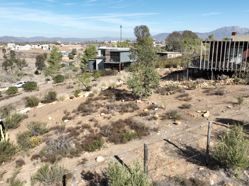 2500 m2  con 2 CABAÑAS EN VALLE DE GUADALUPE