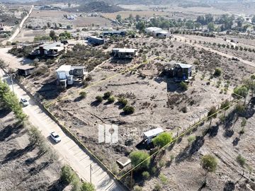 2500 m2  CON CABAÑA EQUIPADA EN VALLE DE GUADALUPE